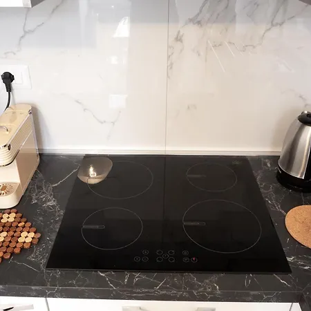 De Camillis In St Peter *